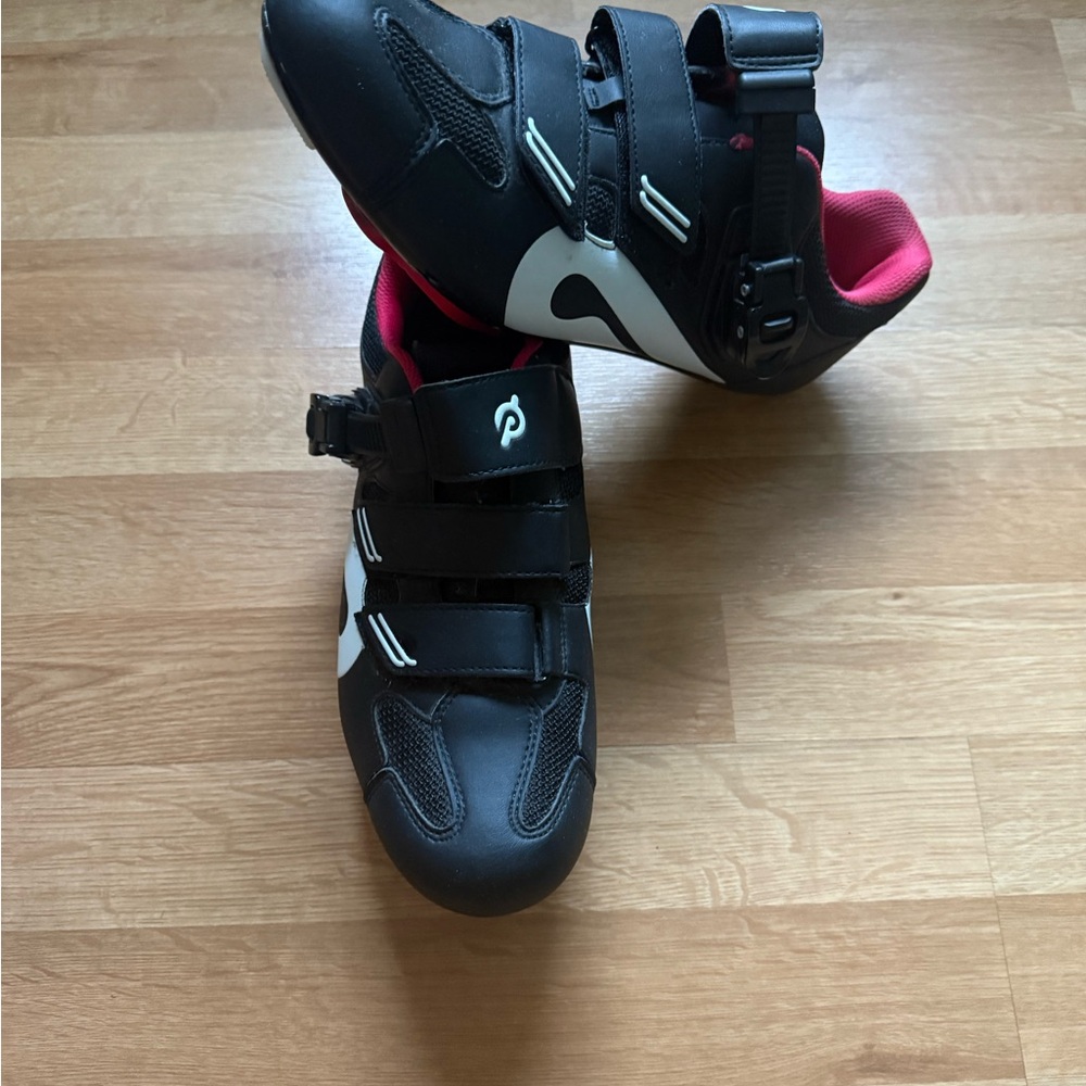 Black Peloton Cycling Shoes with Red Interior